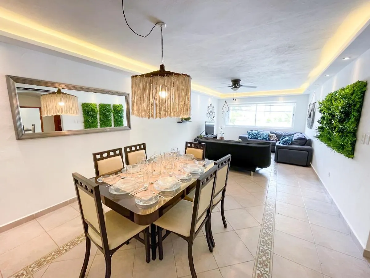 Simply Comfort Bright & Spacious 2Br 2Ba In Centro Pdc Playa del Carmen Mexico